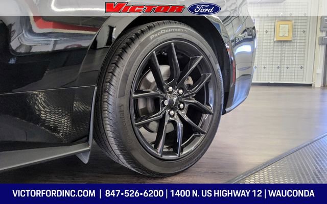 Used 2025 Ford Mustang Premium image 8