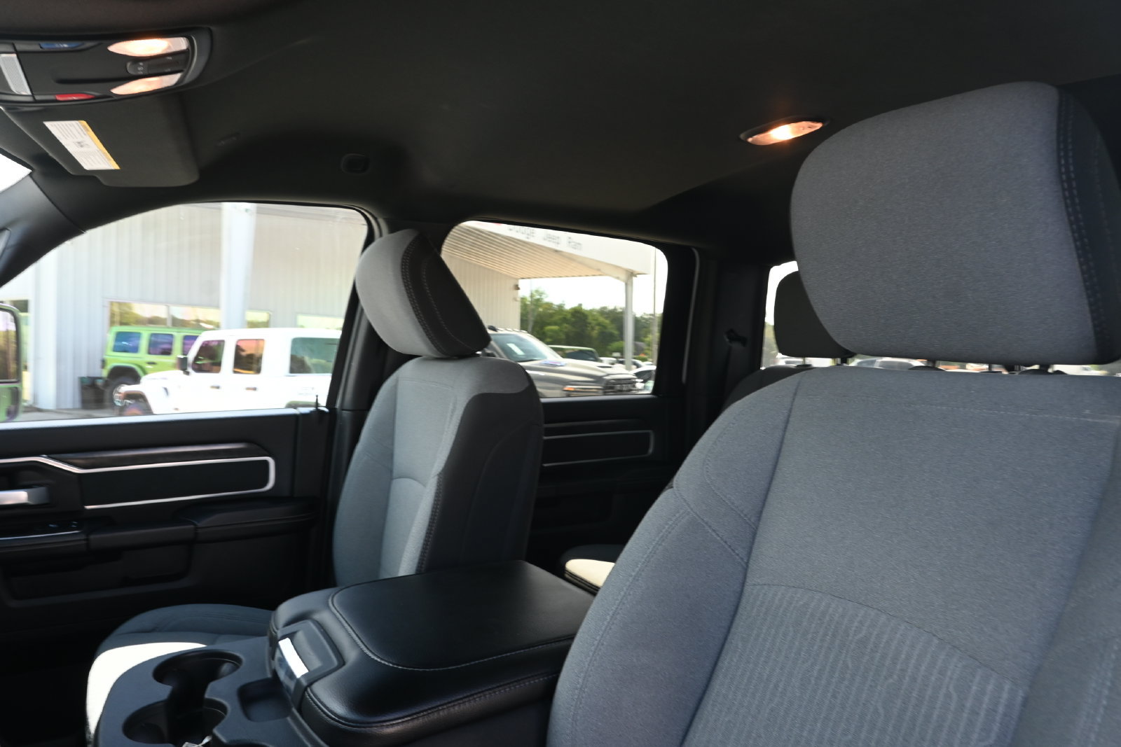 Used 2024 RAM 2500 Big Horn AWD/4WD image 13