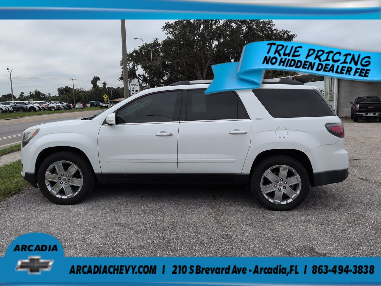 Used 2017 GMC Acadia Limited SLT FWD image 6