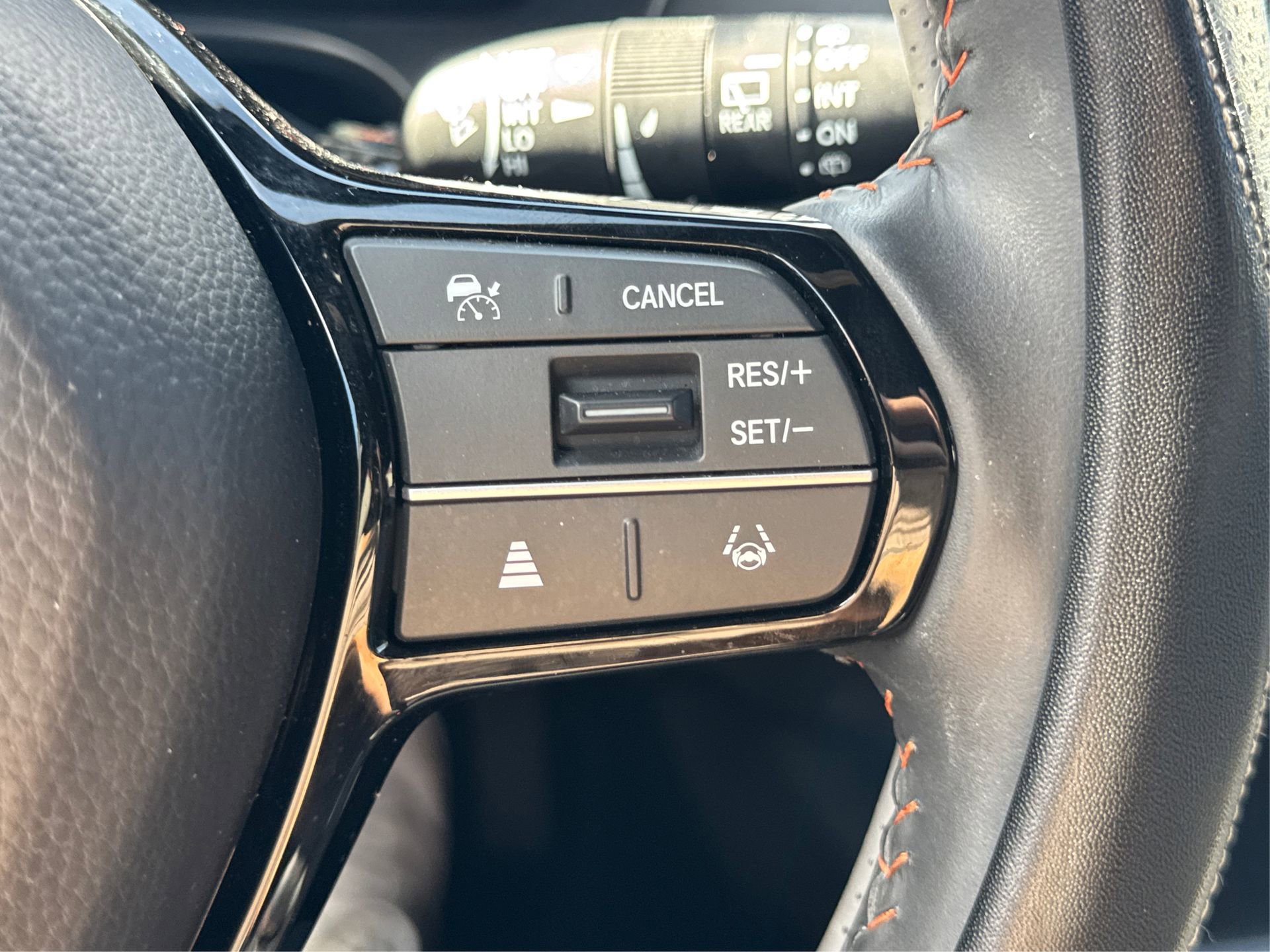 Used 2024 Honda HR-V Sport image 33