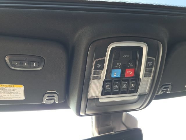 Used 2025 RAM 1500 Laramie w/ Advanced Safety Group II AWD/4WD image 28