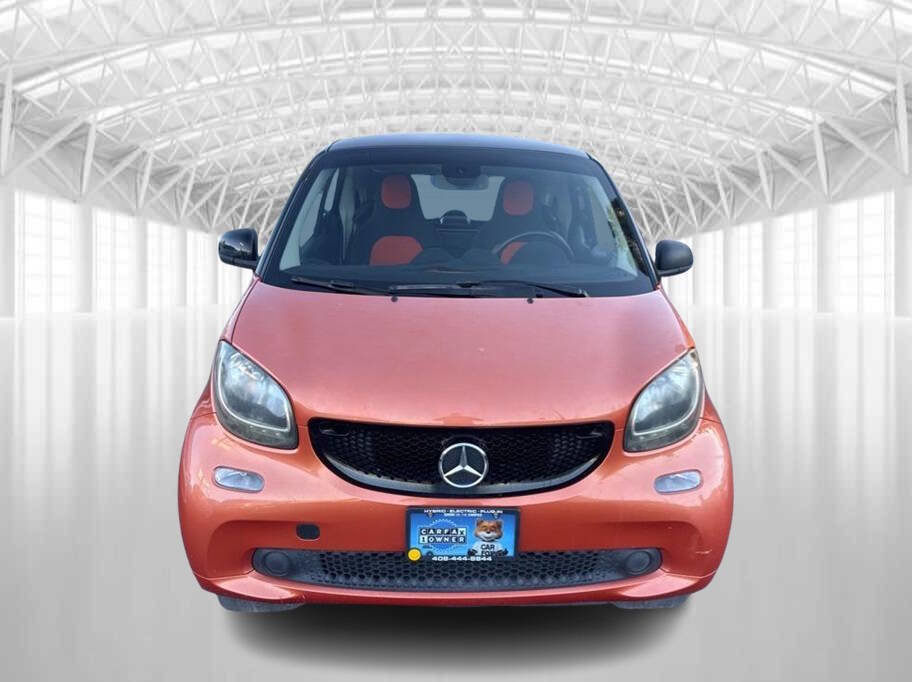 Used 2016 smart fortwo passion image 1