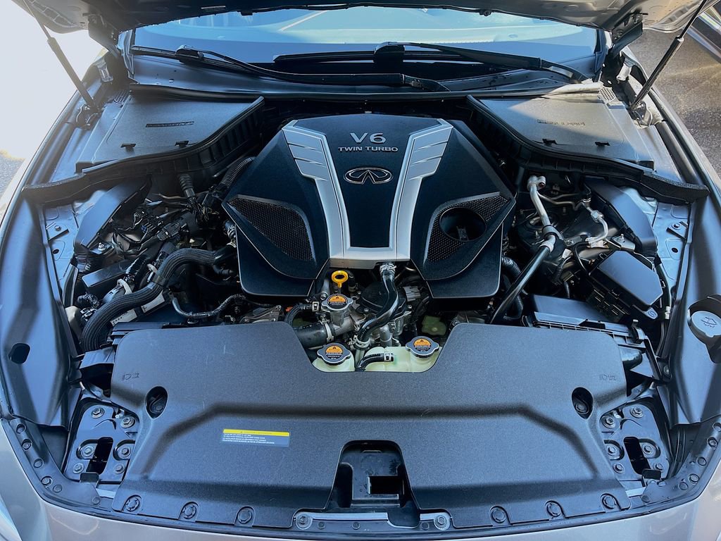 Used 2022 INFINITI Q50 Red Sport 400 w/ Carbon Fiber Package RWD image 32