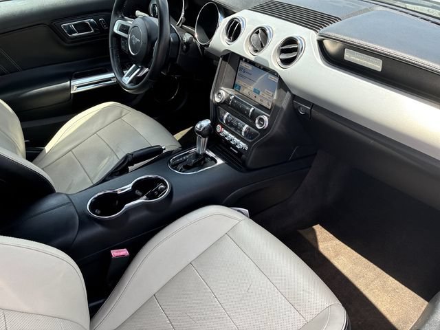 Used 2017 Ford Mustang Premium RWD image 14