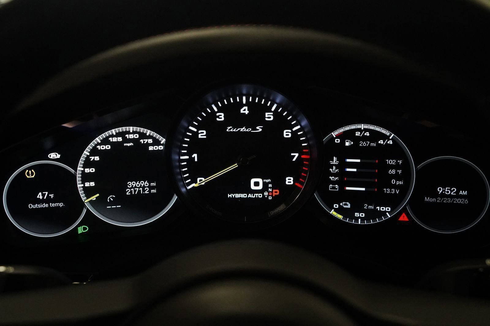 Used 2022 Porsche Cayenne Turbo S image 20