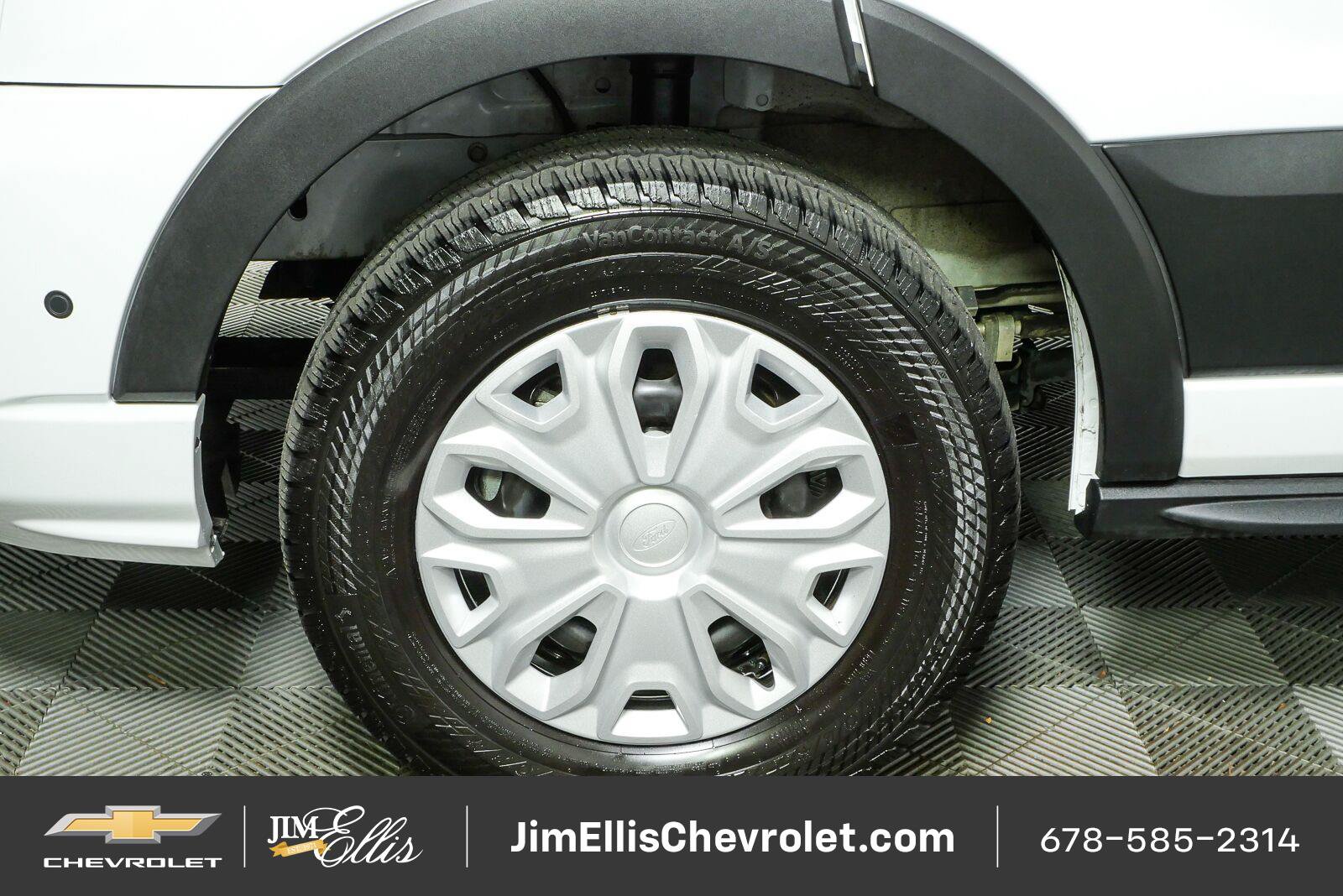 Used 2026 Ford Transit 350 XLT RWD image 32