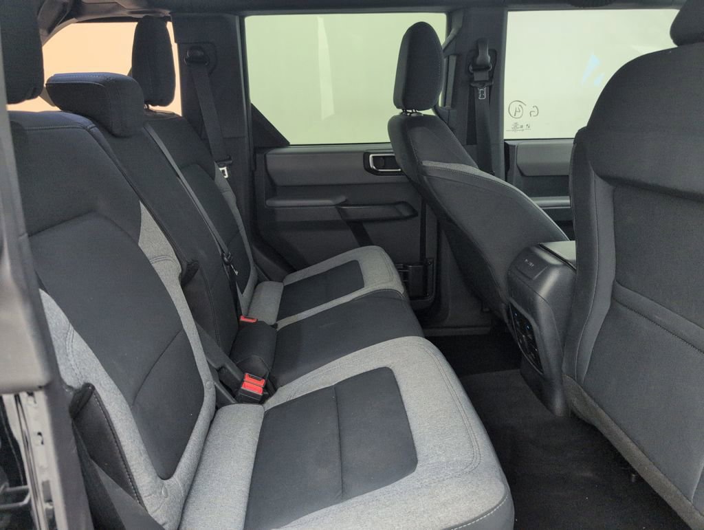 Used 2022 Ford Bronco Big Bend image 16