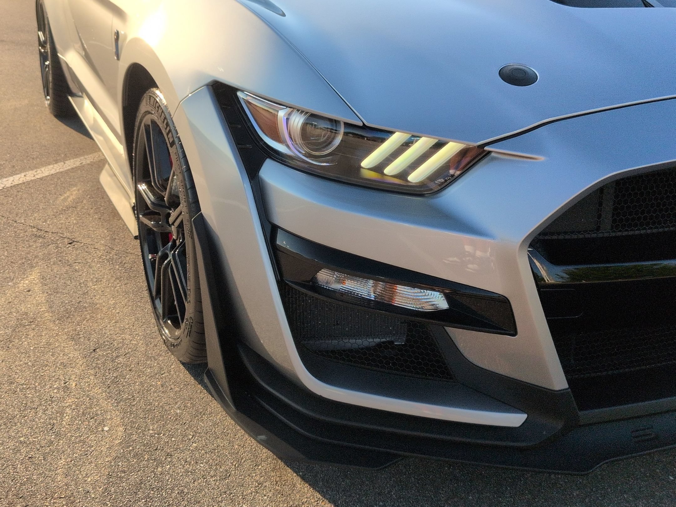 Certified 2020 Ford Mustang Shelby GT500 w/ Technology Package RWD image 10