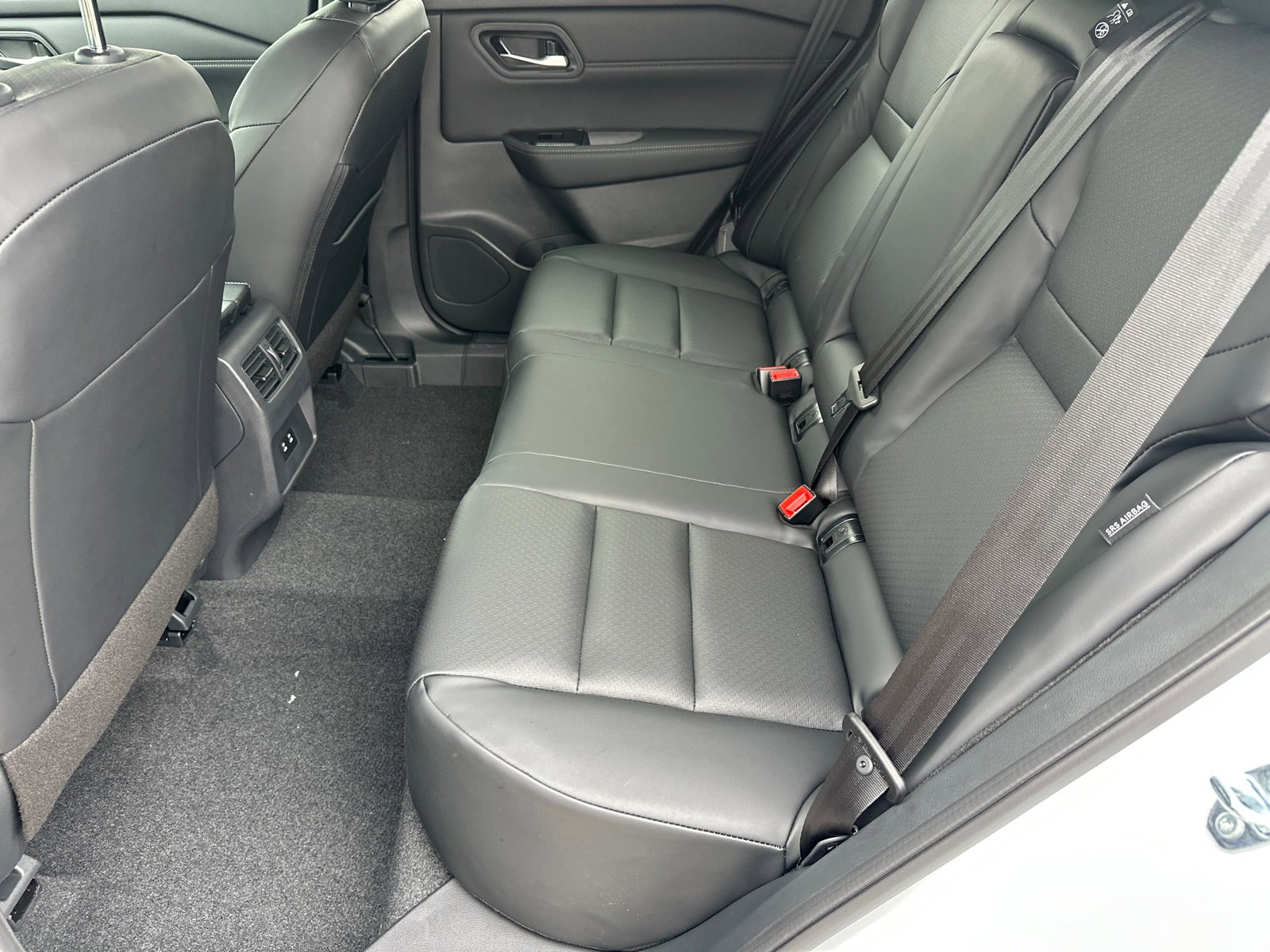 New 2026 Nissan Rogue Dark Armor image 21