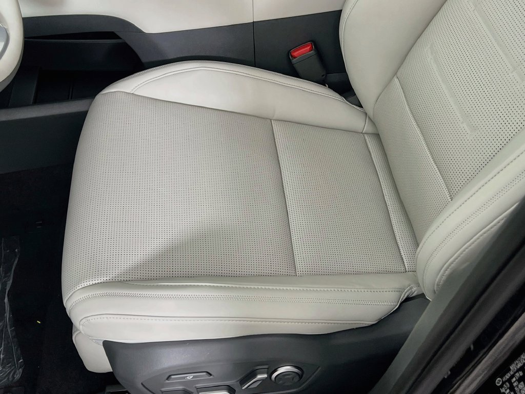 New 2027 Hyundai Santa Fe Calligraphy AWD/4WD image 18
