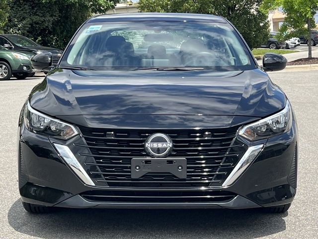Used 2025 Nissan Sentra SV FWD image 16