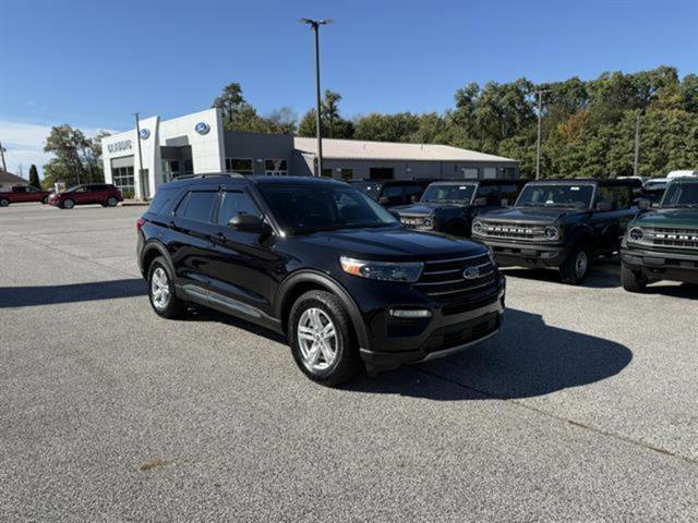 Certified 2021 Ford Explorer XLT w/ Equipment Group 202A image 9