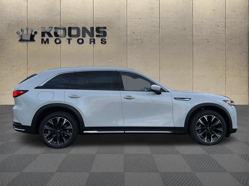 New 2026 MAZDA CX-90 Plug-In Hybrid w/ Premium Plus AWD/4WD image 4