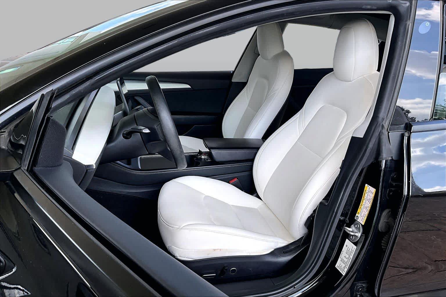 Used 2021 Tesla Model 3 Standard Range Plus RWD image 6