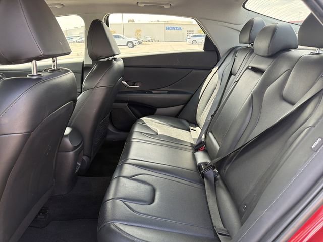 Used 2024 Hyundai Elantra Limited FWD image 15
