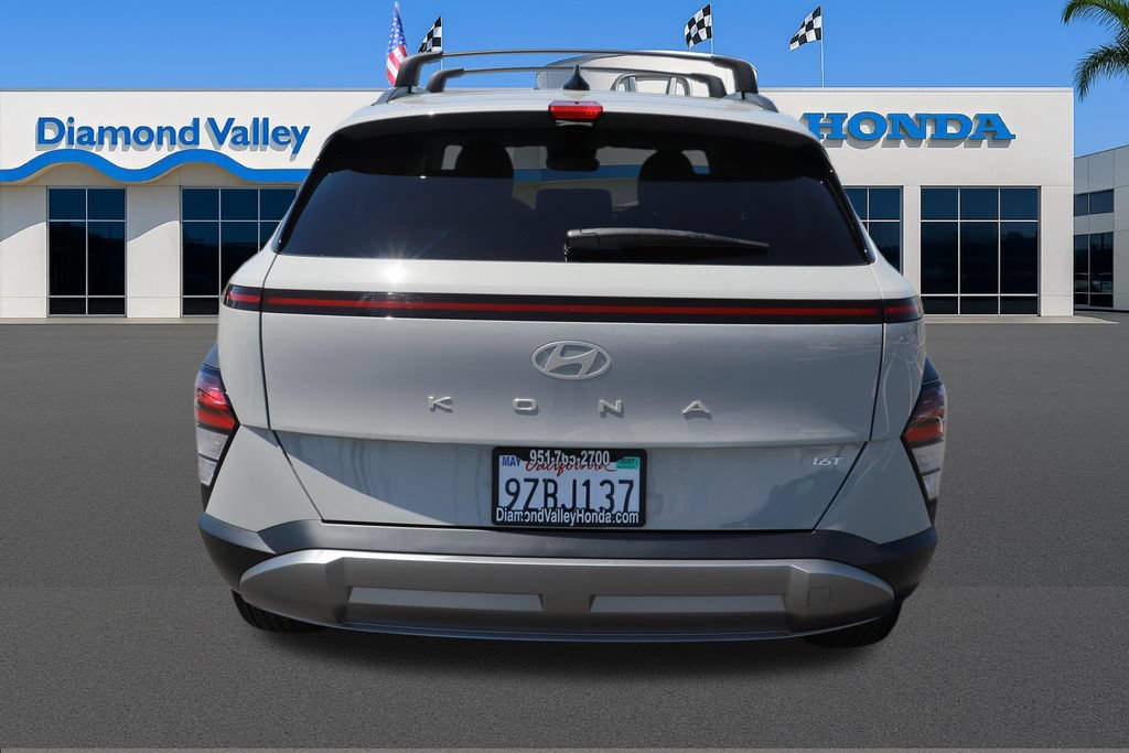 Used 2026 Hyundai Kona SEL Premium FWD image 5