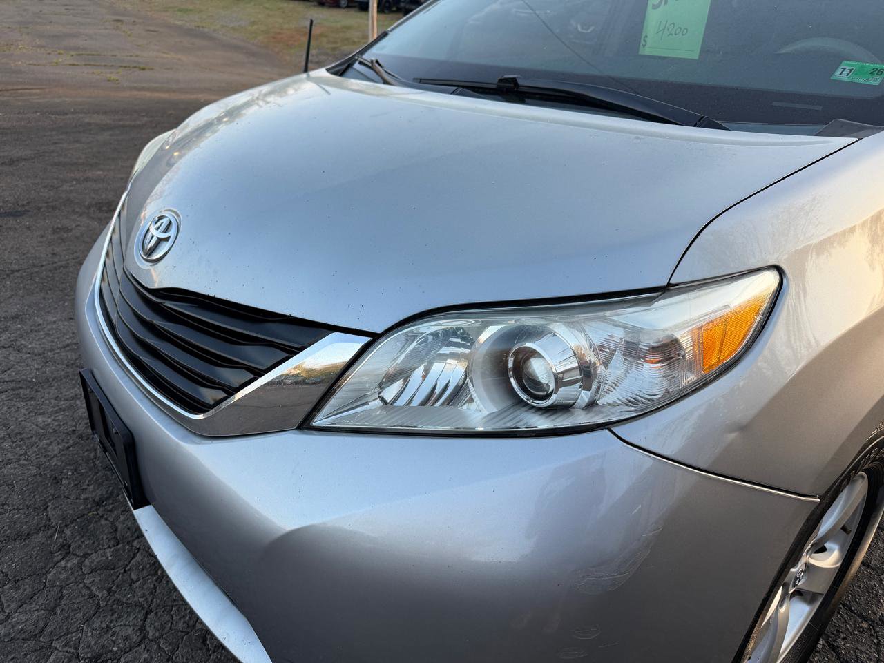 Used 2012 Toyota Sienna LE FWD image 8