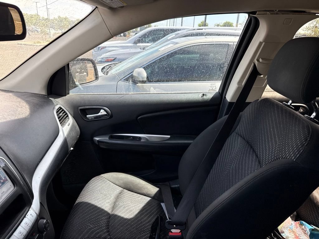 Used 2020 Dodge Journey SE w/ Blacktop Package FWD image 12