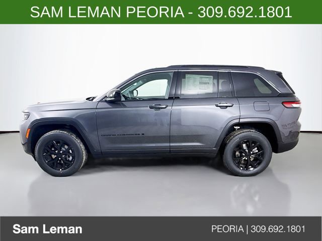 New 2026 Jeep Grand Cherokee Altitude image 4