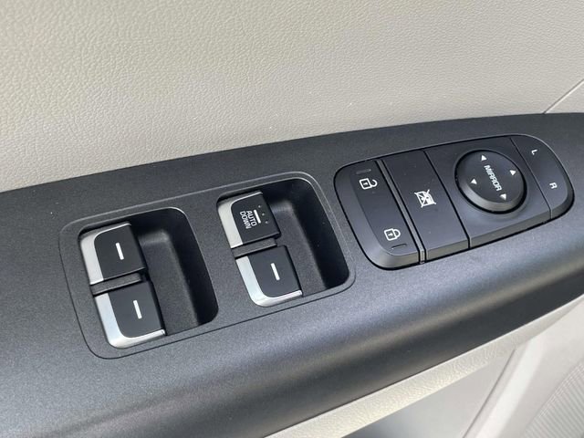 Certified 2022 Kia Sportage LX image 27