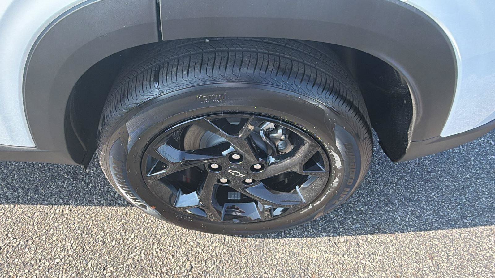 New 2026 Chevrolet Trax LT w/ Driver Confidence Package FWD image 11
