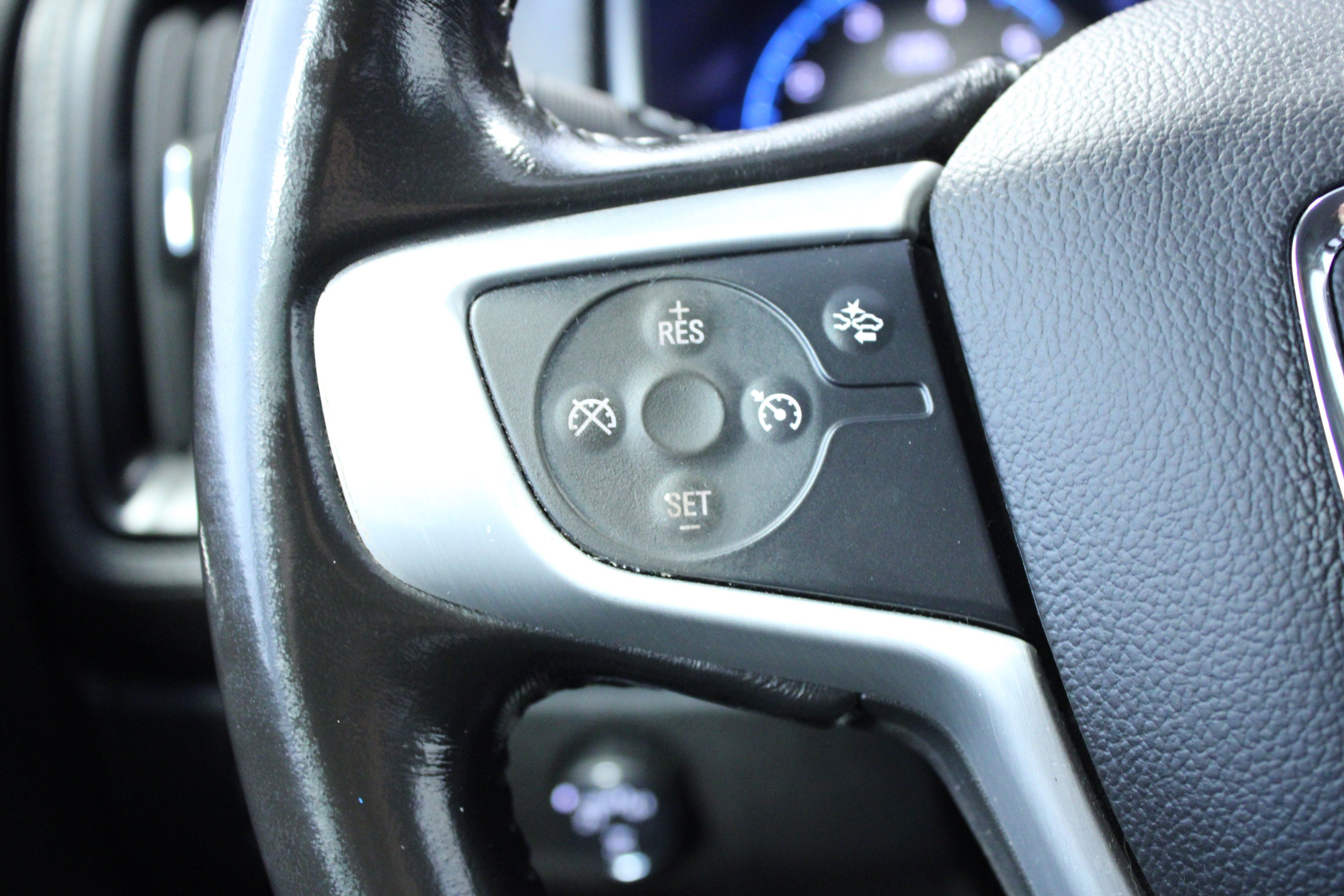 Used 2018 GMC Canyon SLT w/ Driver Alert Package AWD/4WD image 20