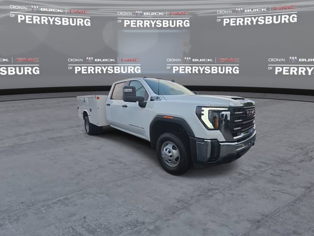 New 2026 GMC Sierra 3500 Pro w/ Convenience Package AWD/4WD image 2