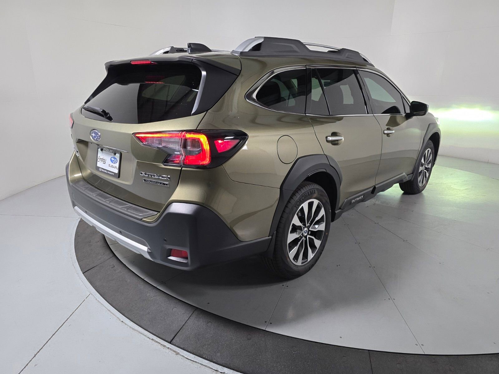New 2025 Subaru Outback Touring XT image 5
