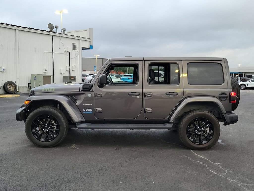 Used 2021 Jeep Wrangler Unlimited Sahara w/ Cold Weather Group image 14