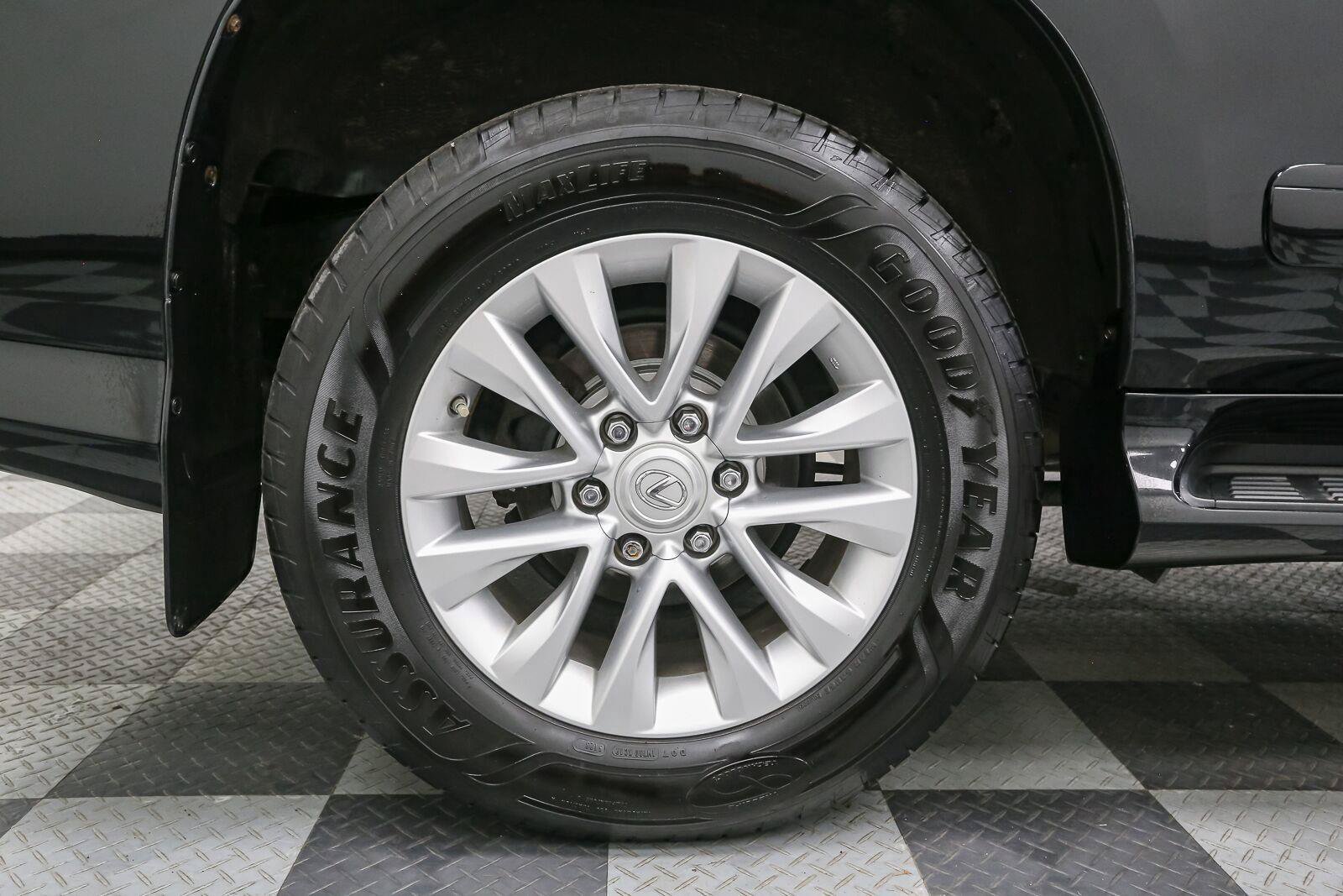 Used 2019 Lexus GX 460 Premium AWD/4WD image 15
