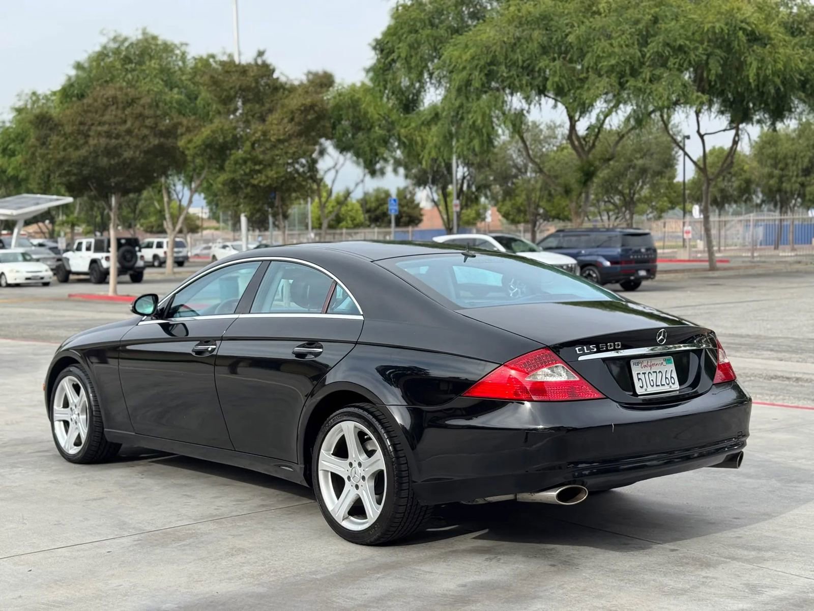 Used 2006 Mercedes-Benz CLS 500 image 3