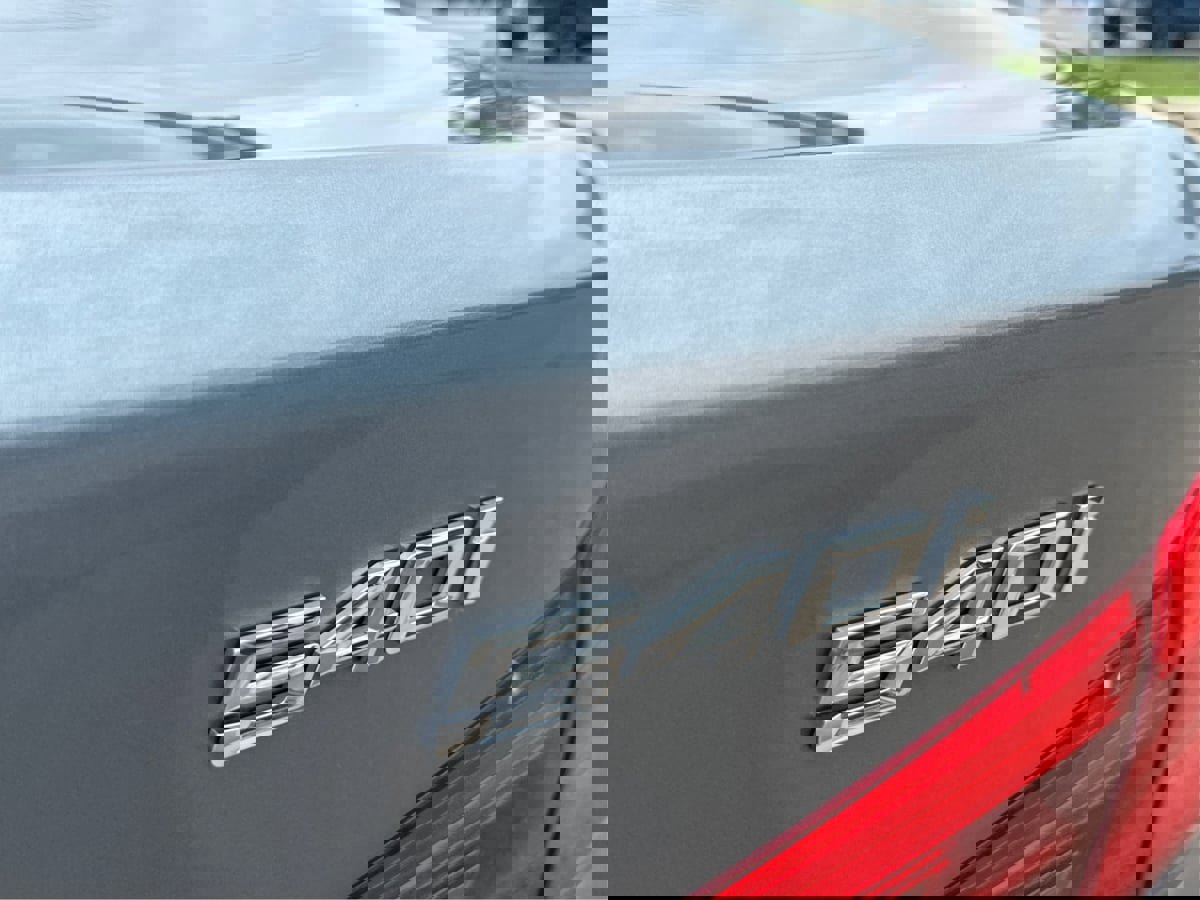 Used 2019 BMW 540i w/ Executive Package image 27