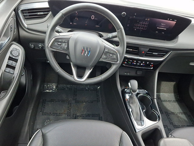 Used 2025 Buick Encore GX Avenir w/ Avenir Technology Package FWD image 11