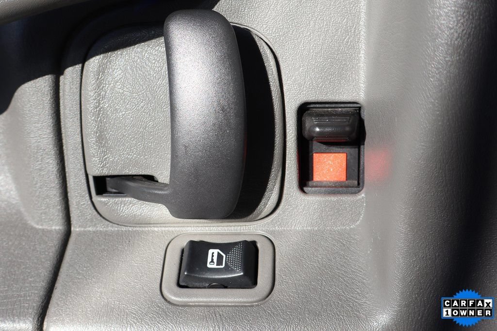 Used 2021 GMC Savana 3500 w/ Power Convenience Package RWD image 17