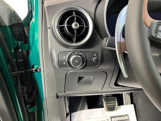 Used 2025 Alfa Romeo Stelvio Sprint AWD/4WD image 19