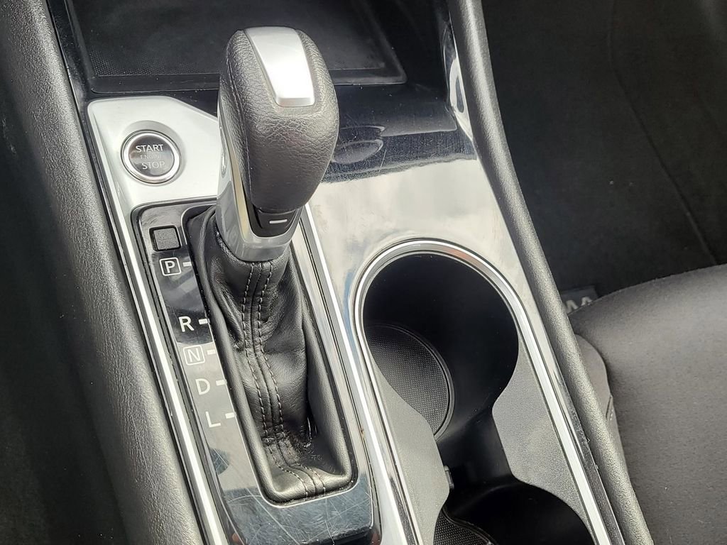 Used 2024 Nissan Altima 2.5 SV image 27