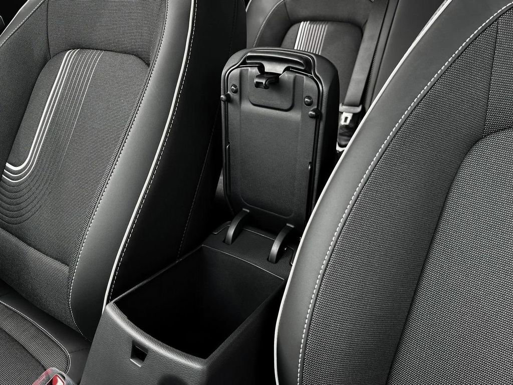 New 2025 Hyundai Venue Limited image 36