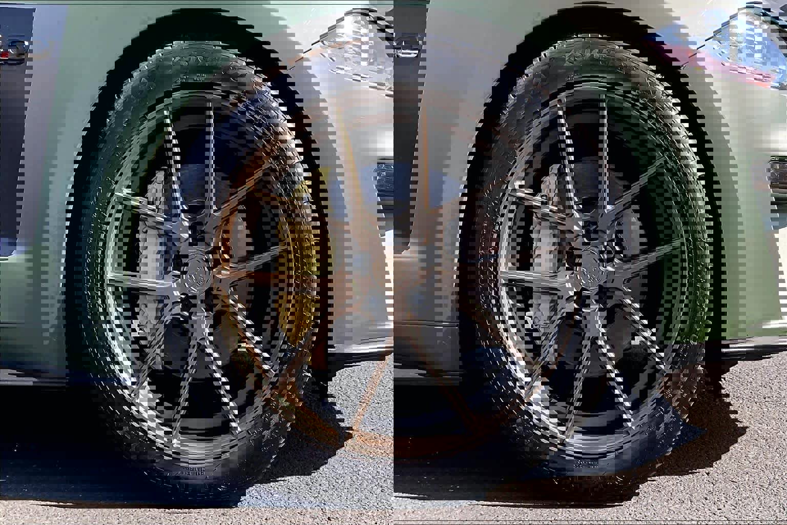 Used 2018 Ford Mustang GT Premium w/ Black Accent Package image 11