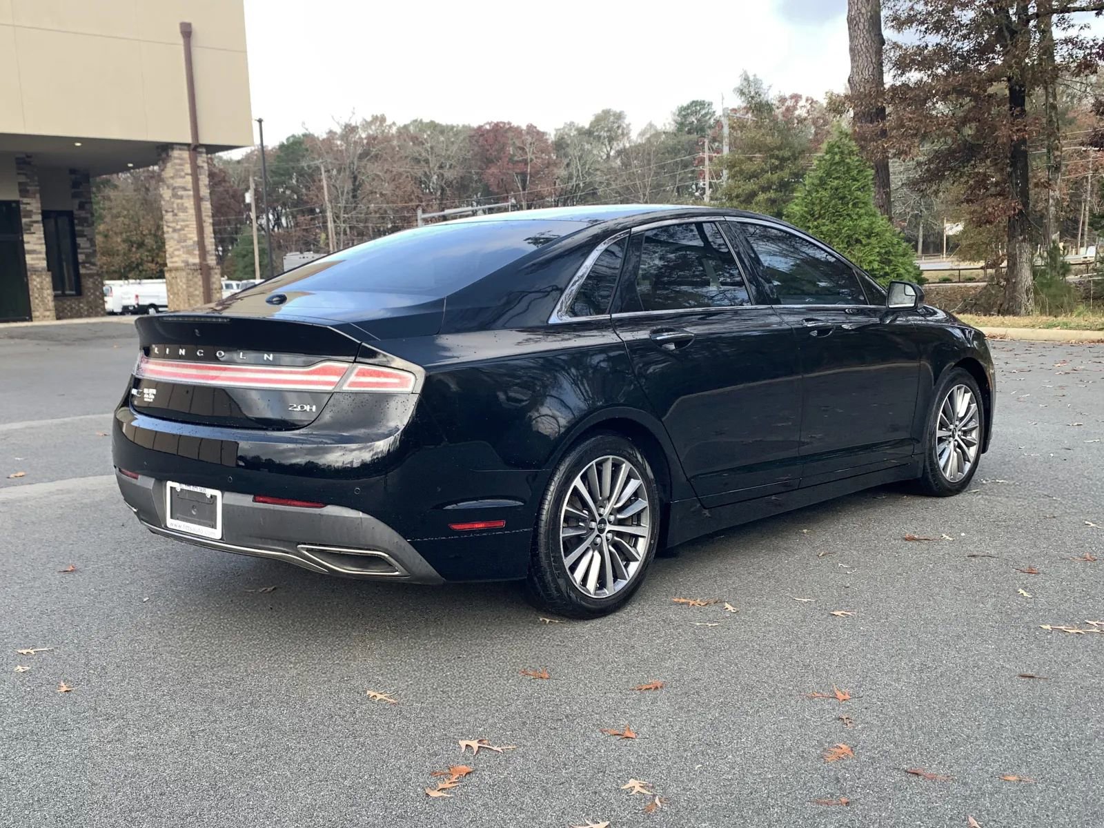 Used 2018 Lincoln MKZ Premiere image 7