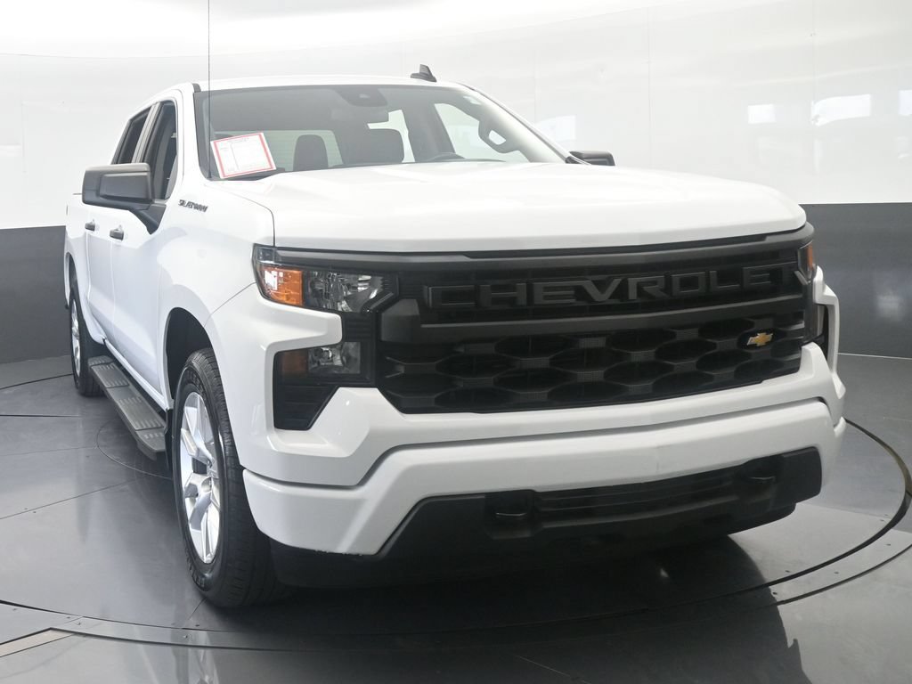 Used 2024 Chevrolet Silverado 1500 Custom RWD image 9