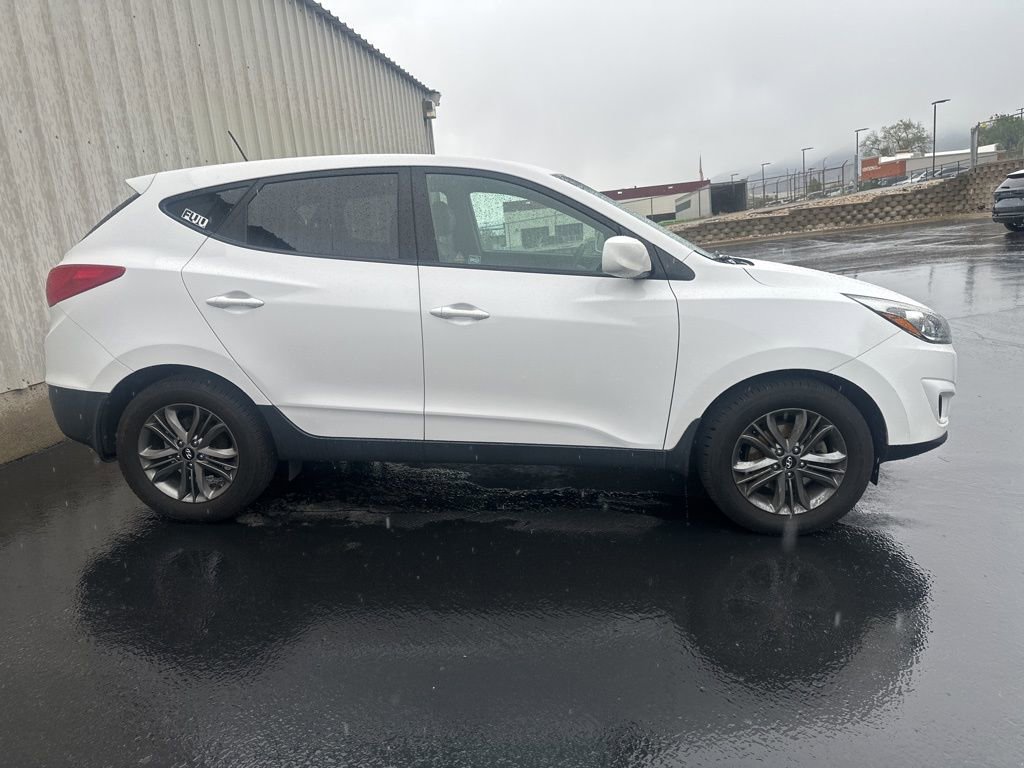 Used 2015 Hyundai Tucson GLS w/ Option Group 02 FWD image 4