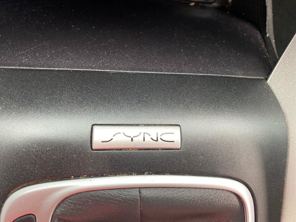 Used 2016 Ford Fusion SE FWD image 13