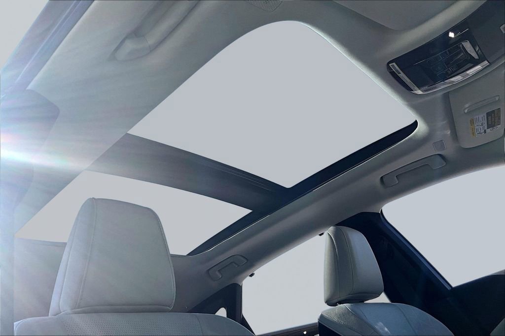 Used 2023 Lexus RX 350 FWD w/ Cold Area Package image 26