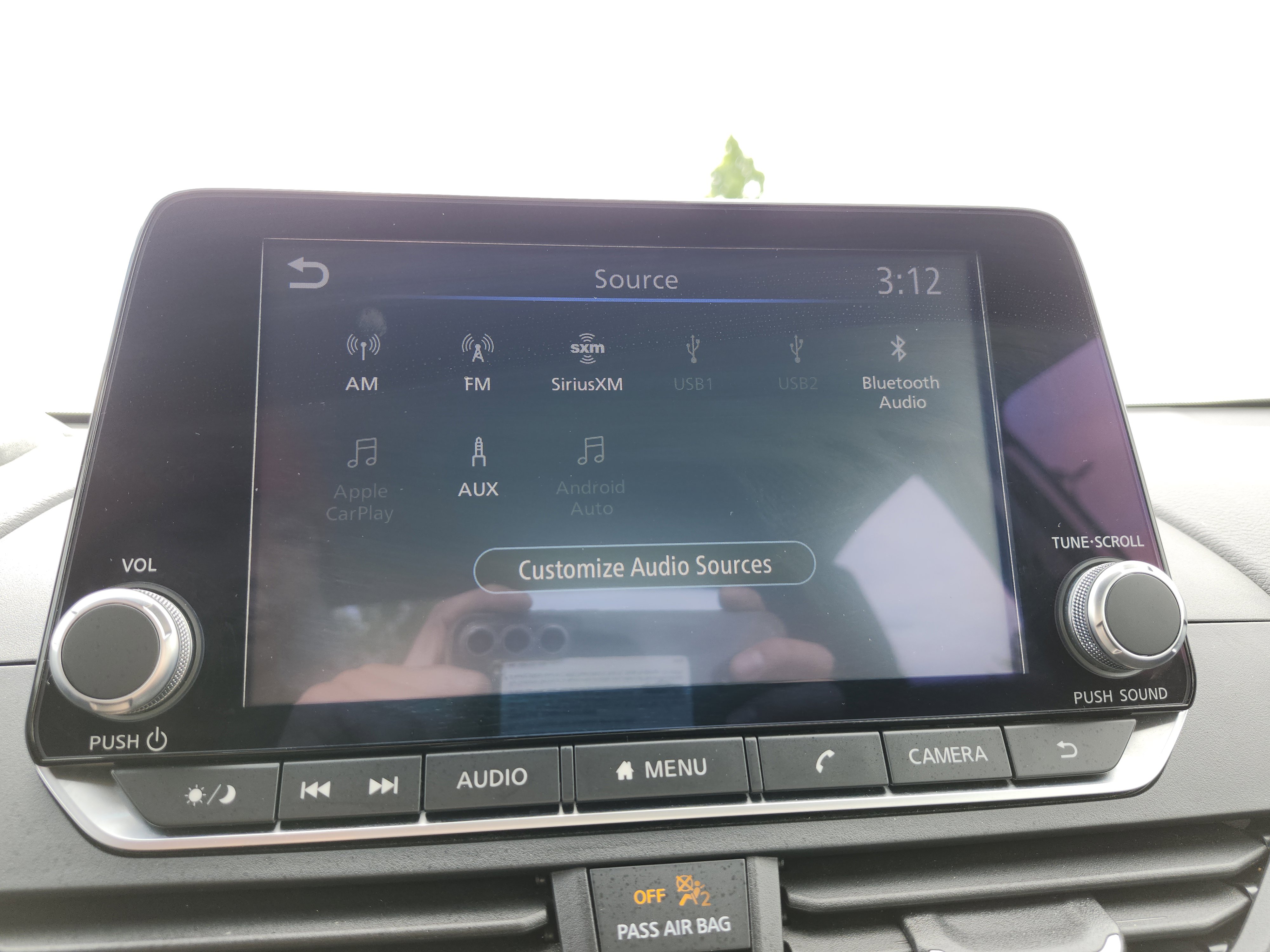 Used 2024 Nissan Altima 2.5 SV FWD image 4