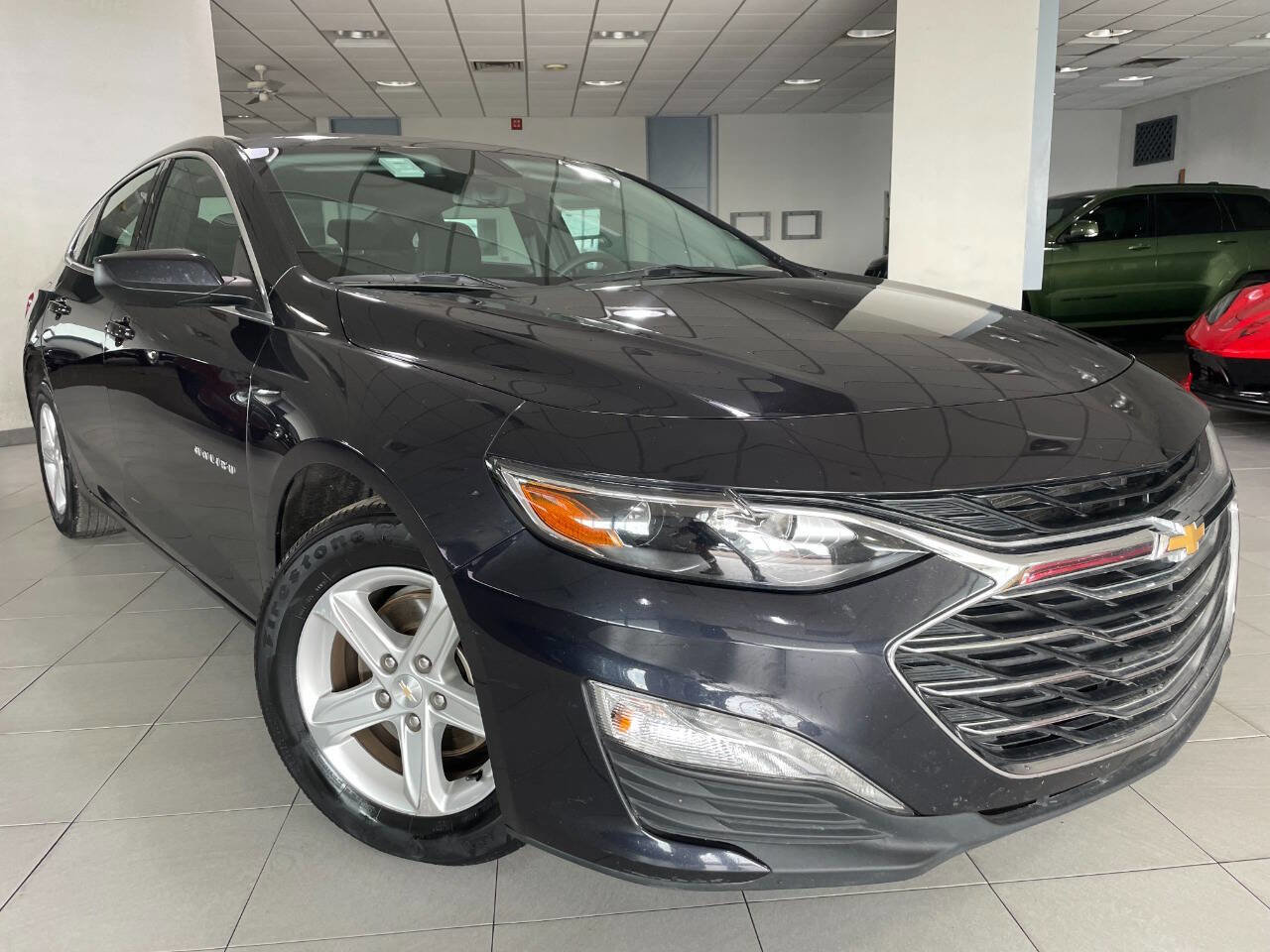 Used 2023 Chevrolet Malibu LT image 1