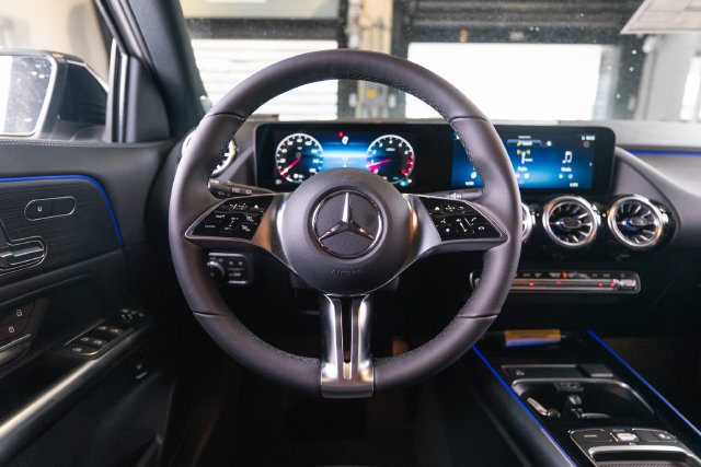 New 2026 Mercedes-Benz GLA 250 4MATIC image 15