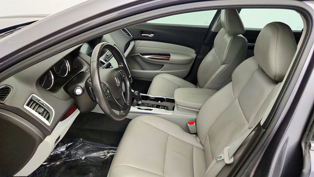 Used 2017 Acura TLX w/ Technology Package FWD image 20
