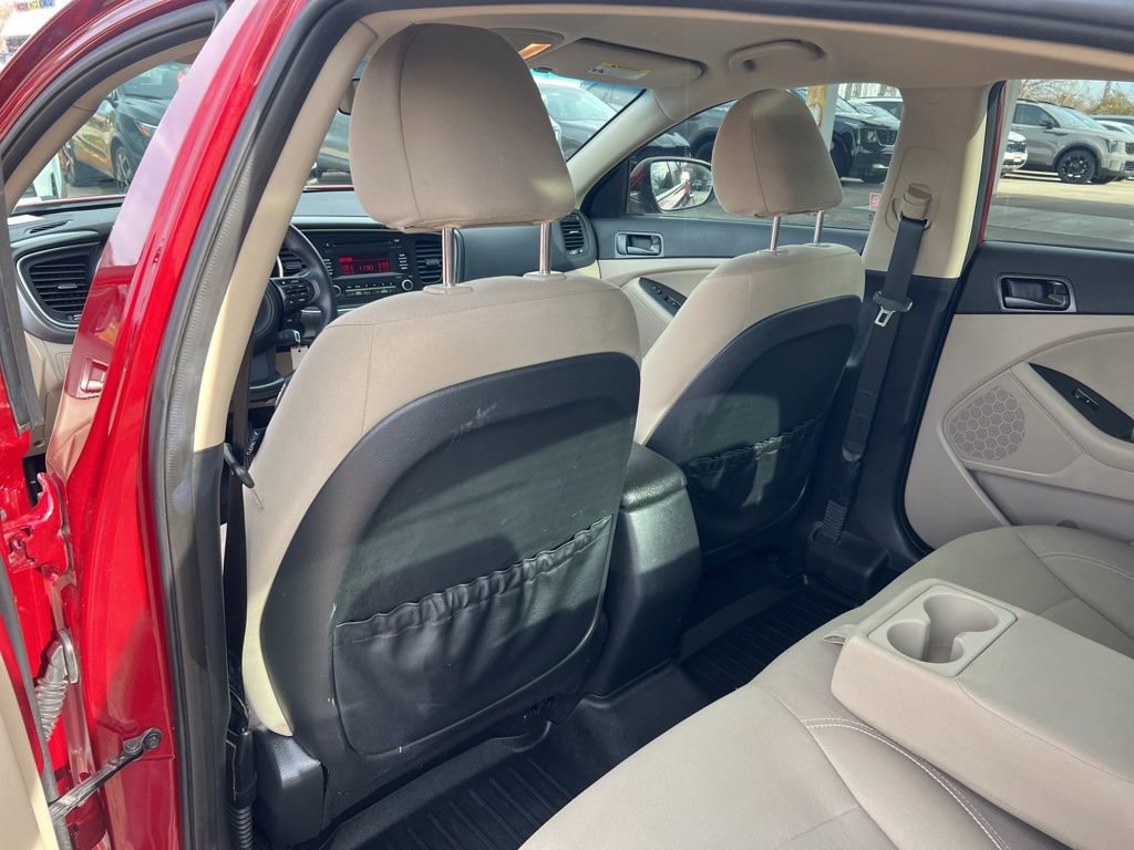 Used 2015 Kia Optima LX image 9