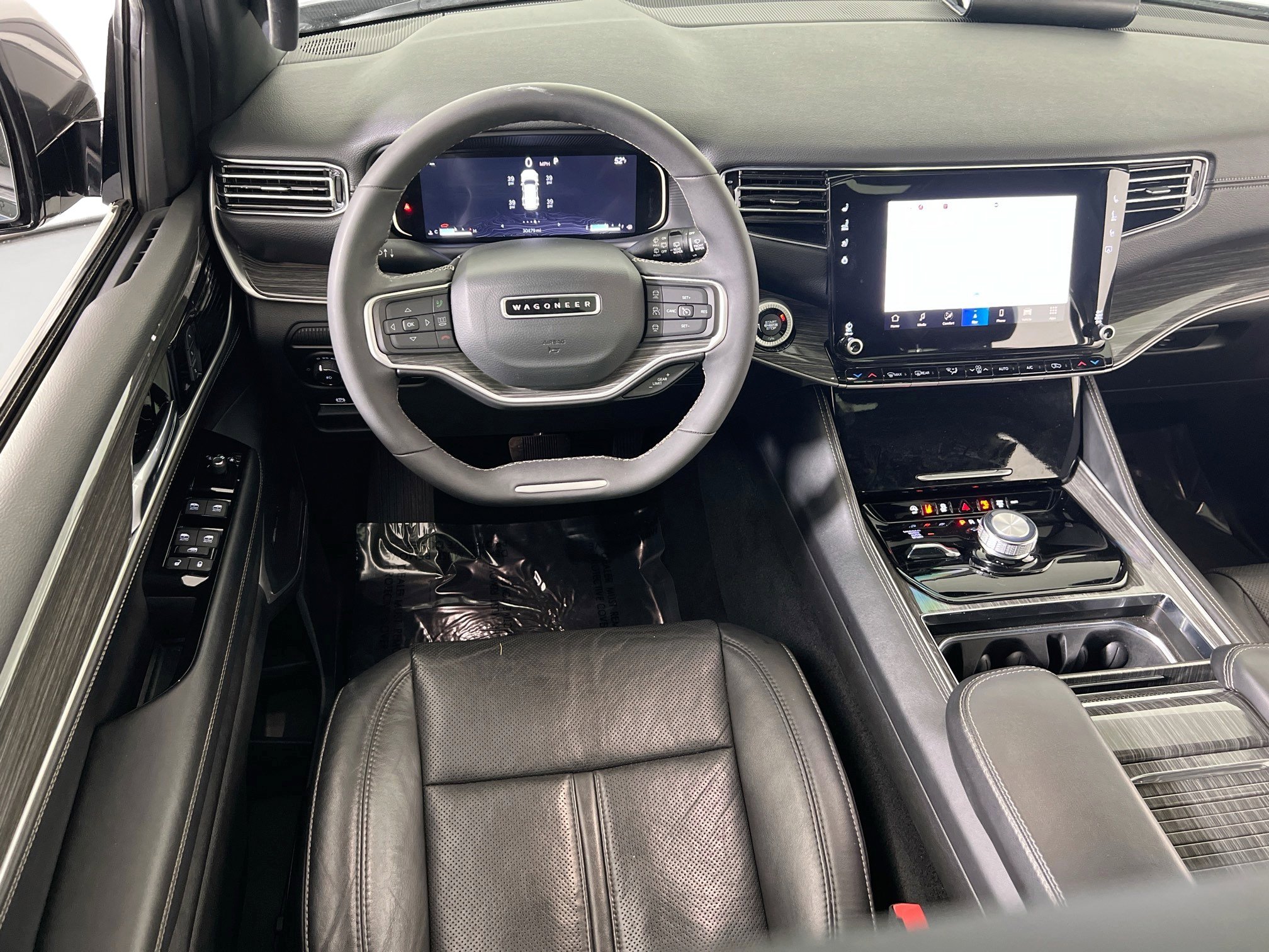 Used 2022 Jeep Wagoneer Series II w/ Premium Group I image 23