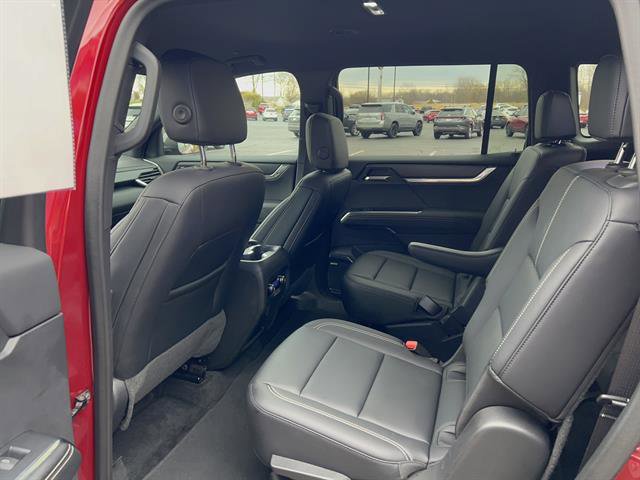 Used 2024 GMC Acadia Elevation image 21